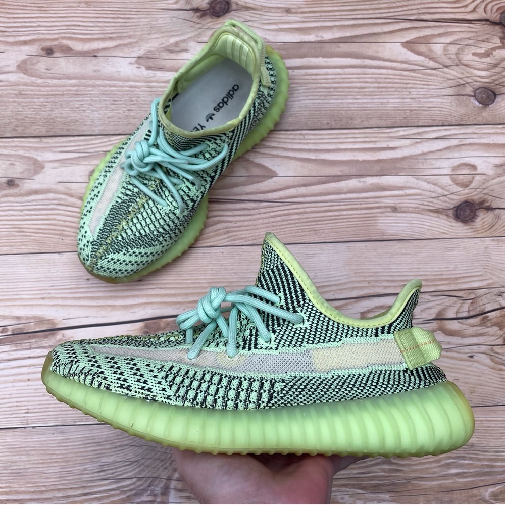 Adidas Yeezy Boost 350 V2